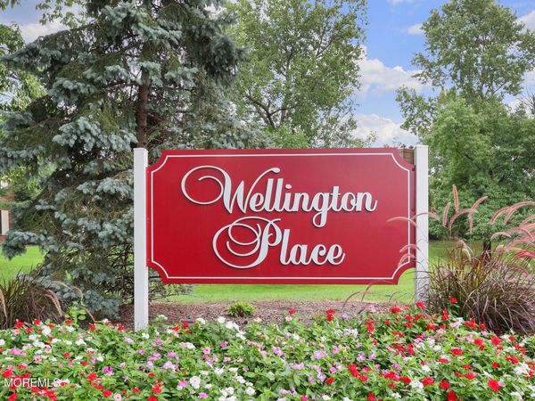 101 Wellington Place, Unit 101, Matawan, NJ 07747
