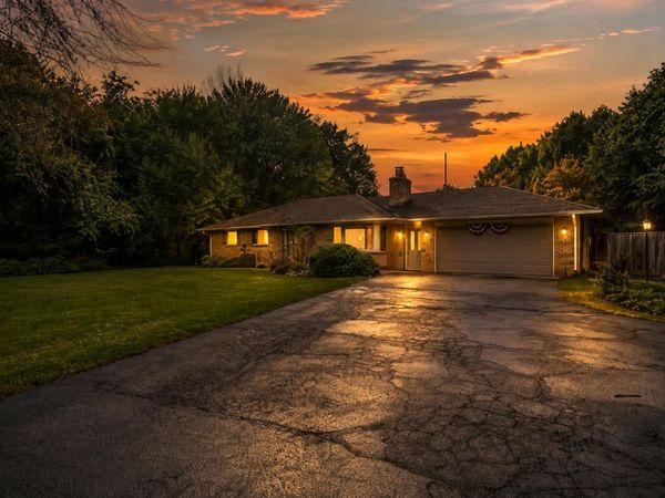 7963 Gull Road, Richland, MI 49083