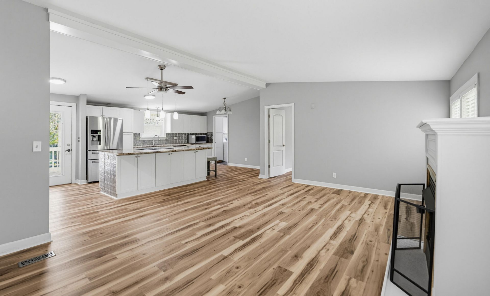 1866 Sea Island Parkway Photo 17
