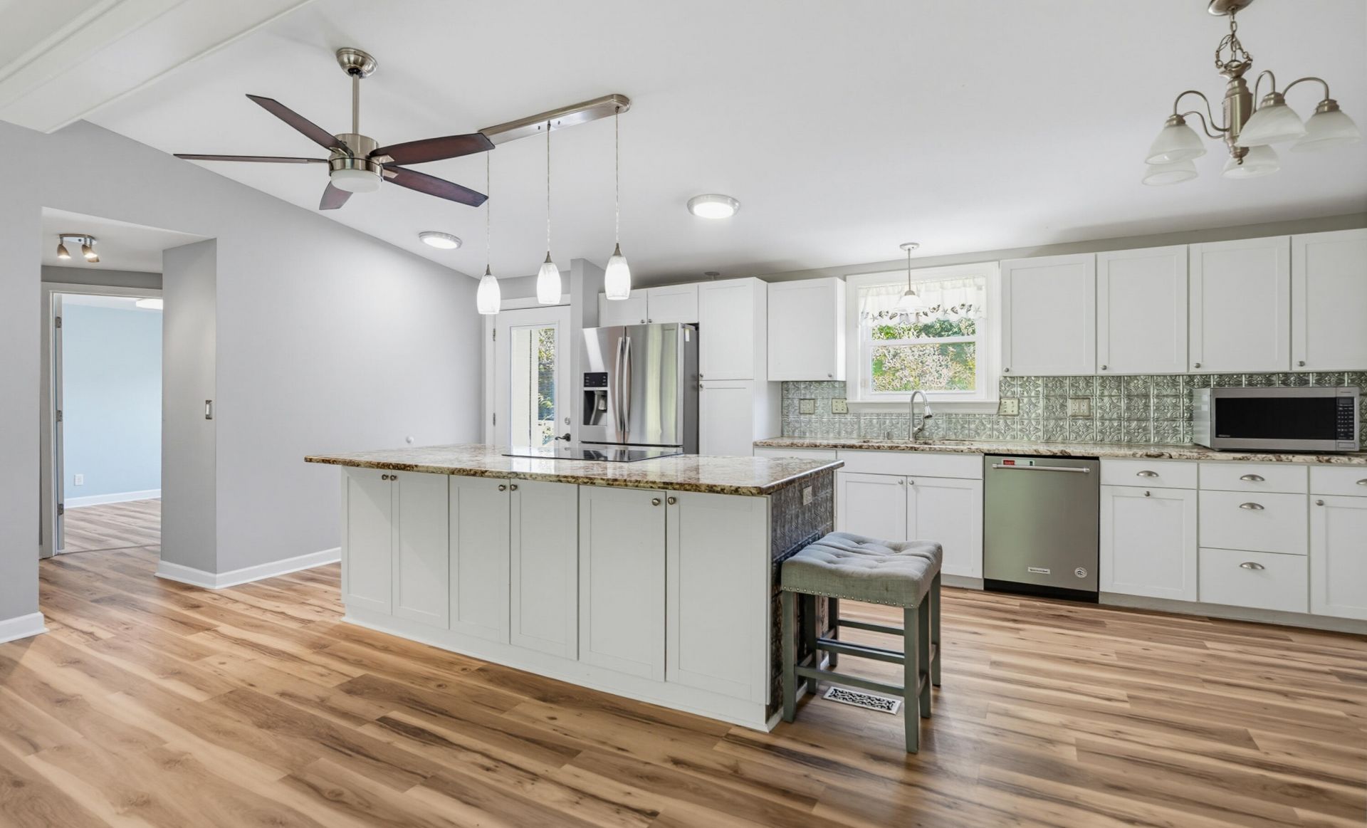1866 Sea Island Parkway Photo 20