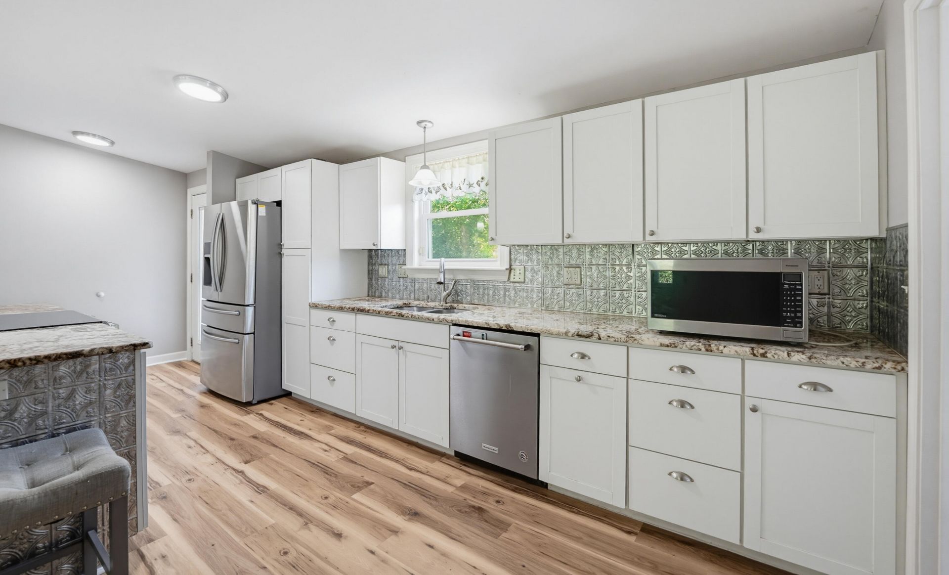 1866 Sea Island Parkway Photo 23