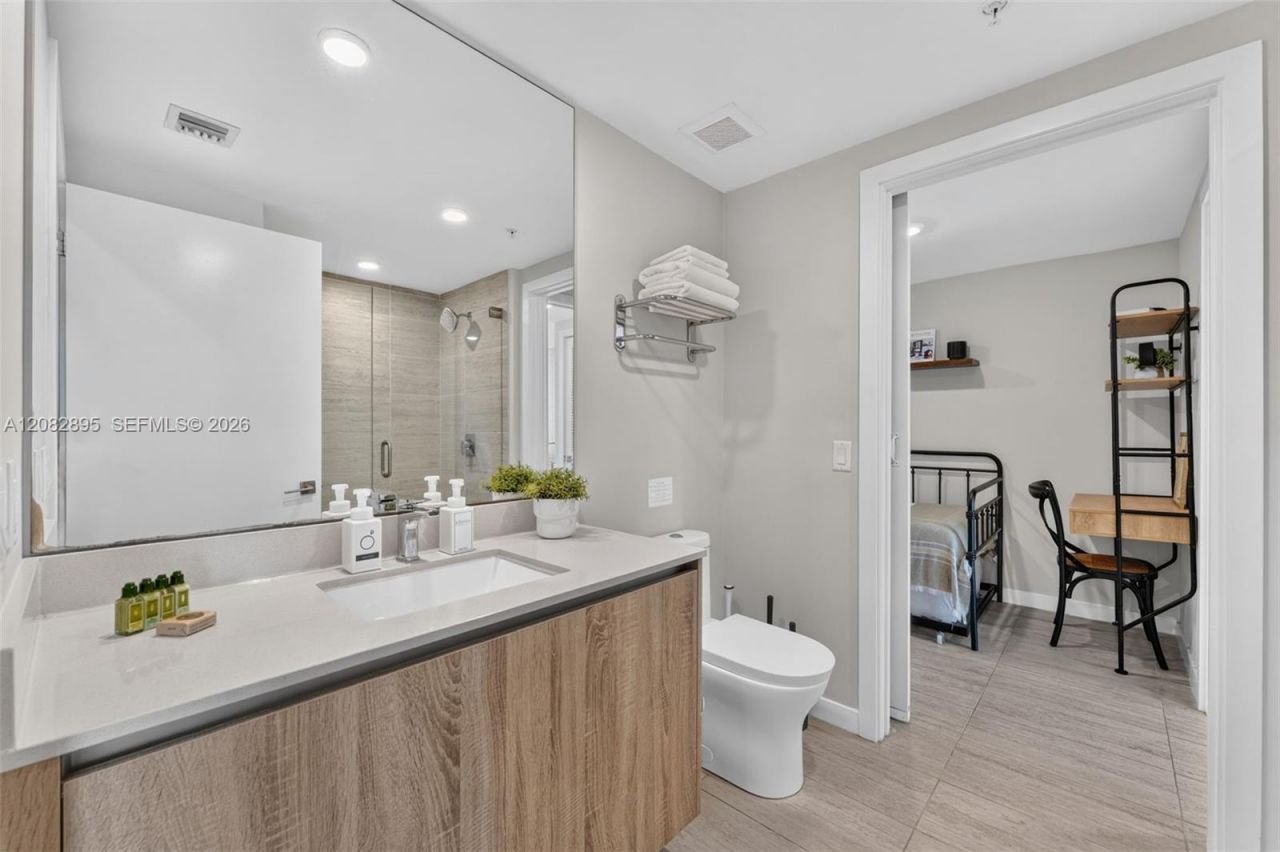 3900 Biscayne Blvd , Unit S-1010, Miami, FL 33137 Photo