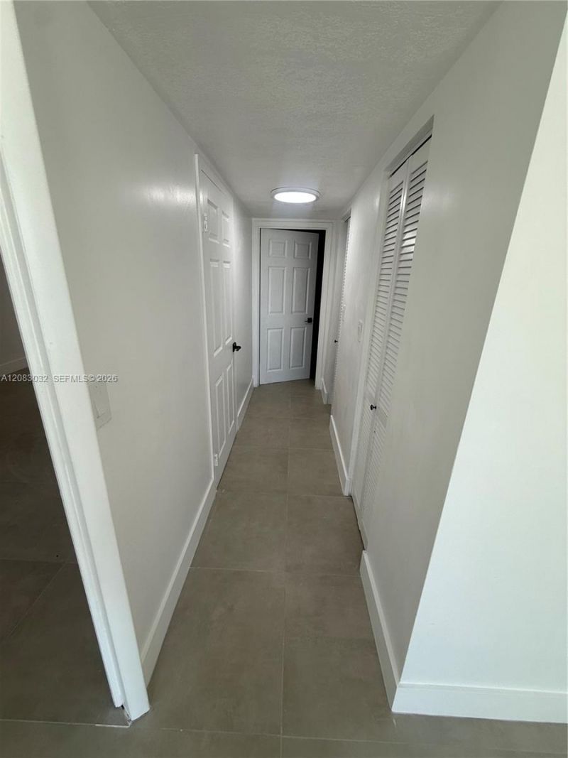 6937 Bay Dr , Unit 510, Miami Beach, FL 33141 Photo