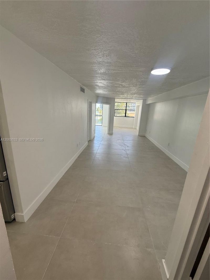 6937 Bay Dr , Unit 510, Miami Beach, FL 33141 Photo