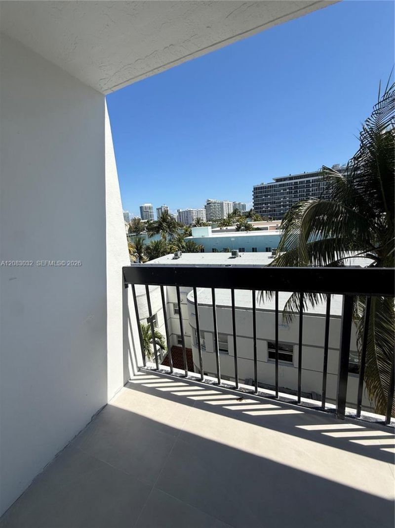6937 Bay Dr , Unit 510, Miami Beach, FL 33141 Photo
