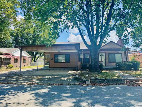 115 Crouch , Benton, AR 72019