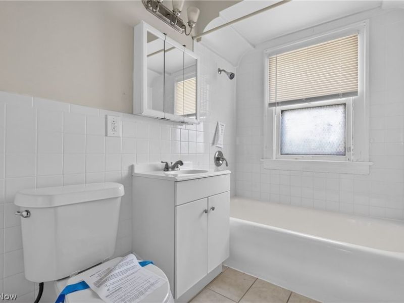3599 E 146th Street, Cleveland, OH 44120 Photo 36