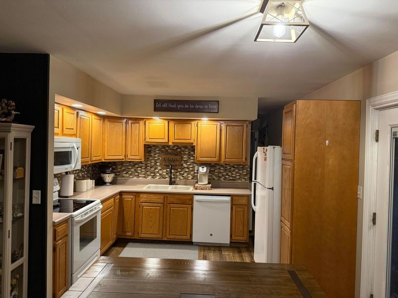 142 Colorado Drive, Xenia, OH 45385 Photo 5