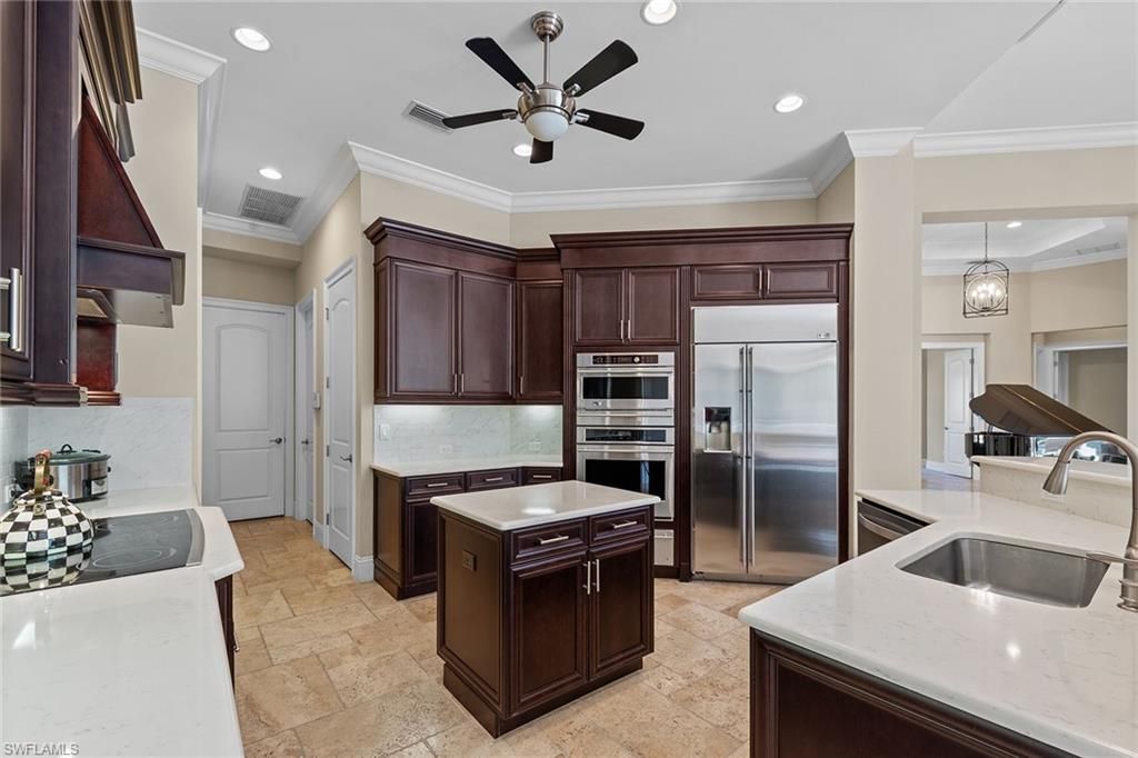 6081 Tamworth Ct, Naples, FL 34119 Photo