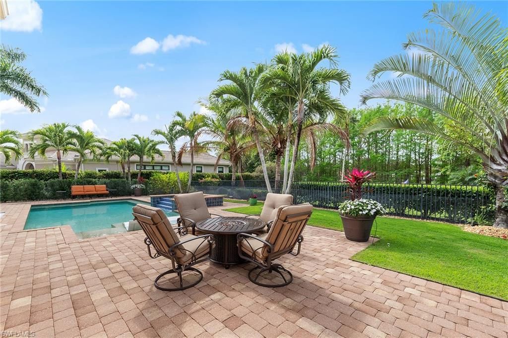 6081 Tamworth Ct, Naples, FL 34119 Photo