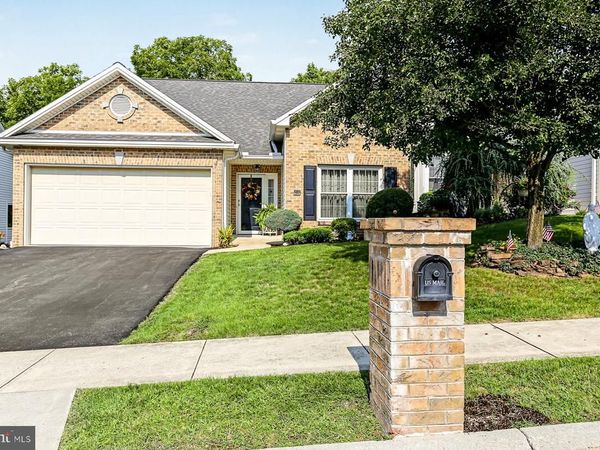 304 BAUMGARDNER DRIVE, HARRISBURG, PA 17112