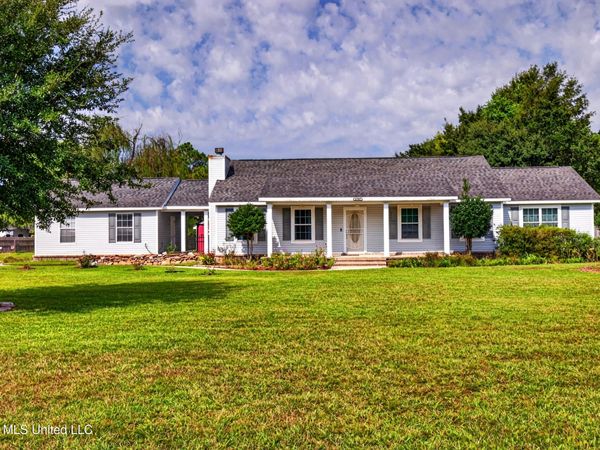 5547 Paula Drive, Long Beach, MS 39560