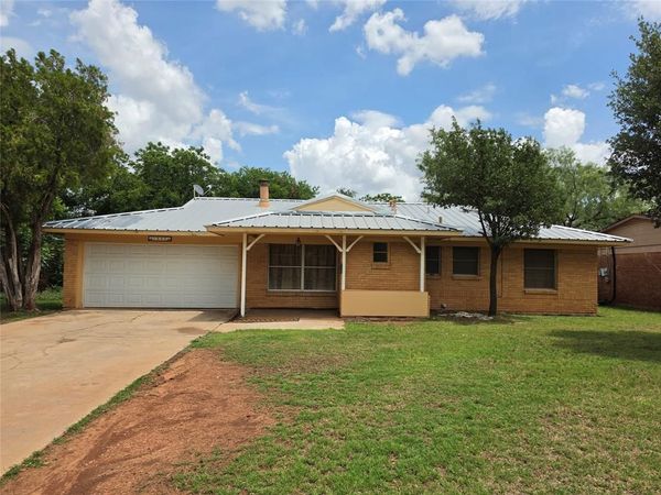 1685 N Willis Street , Abilene, TX 79603