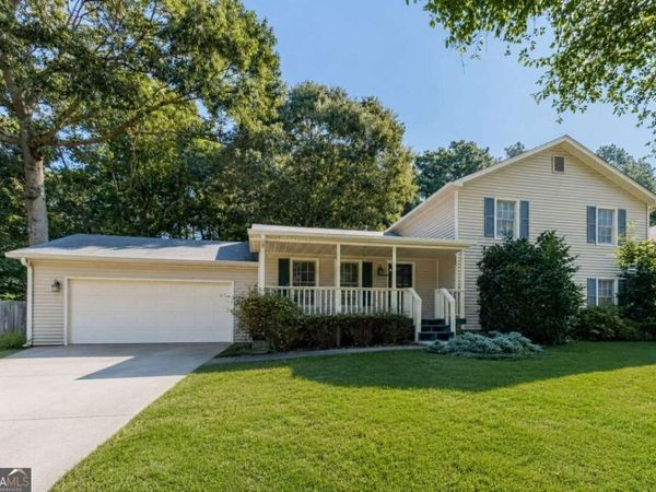 919 Gate Post Lane, Lawrenceville, GA 30044