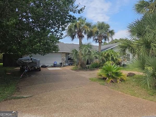 806 White Oak Court, Panama City Beach, FL 32408