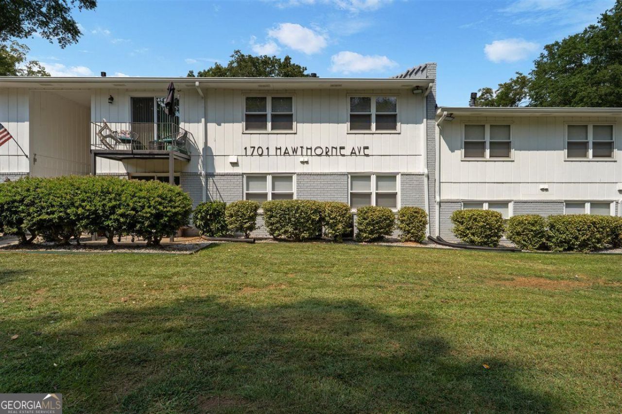 1701 Hawthorne Avenue, Atlanta, GA 30337 Main Photo