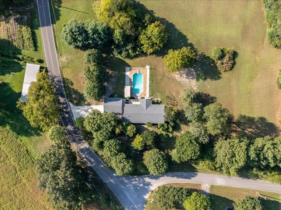 Property Image 37