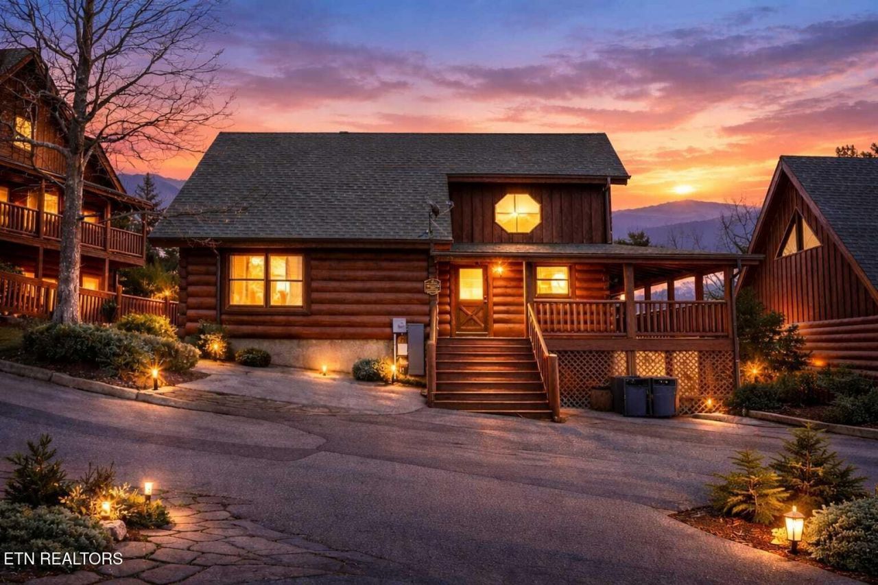 2006 Cougar Crossing Way , Sevierville, TN 37876 Main Photo