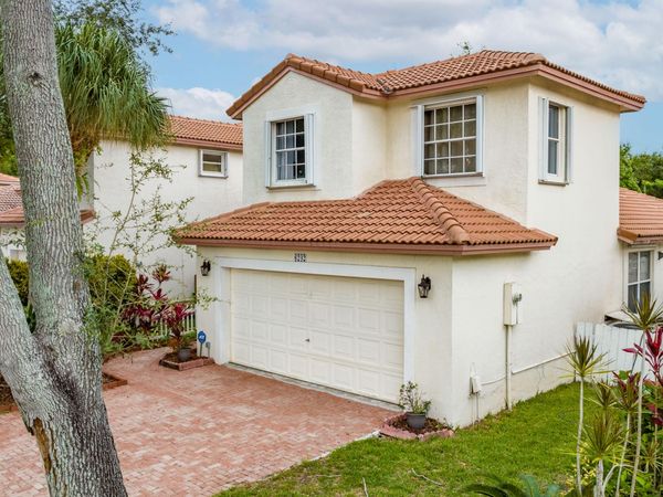6242 NW 38TH Drive, Unit 6242, Coral Springs, FL 33067