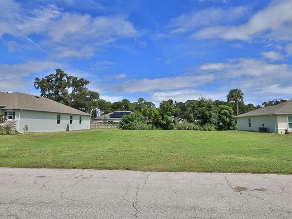 123 S CORY DRIVE , EDGEWATER, FL 32141