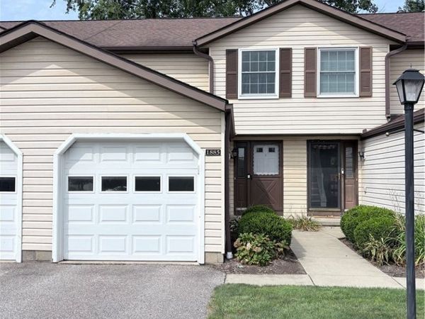 1885 Ridge Meadow Court , Twinsburg, OH 44087