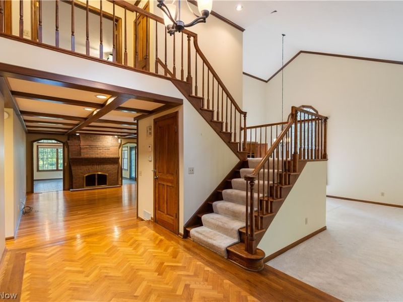 6236 Buckley Circle NW, Massillon, OH 44646 Photo 3