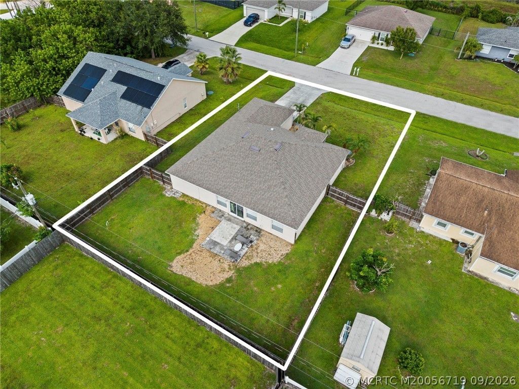 1726 SW Hampshire Lane, Port Saint Lucie, FL 34953 Photo