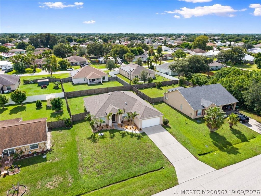 1726 SW Hampshire Lane, Port Saint Lucie, FL 34953 Photo