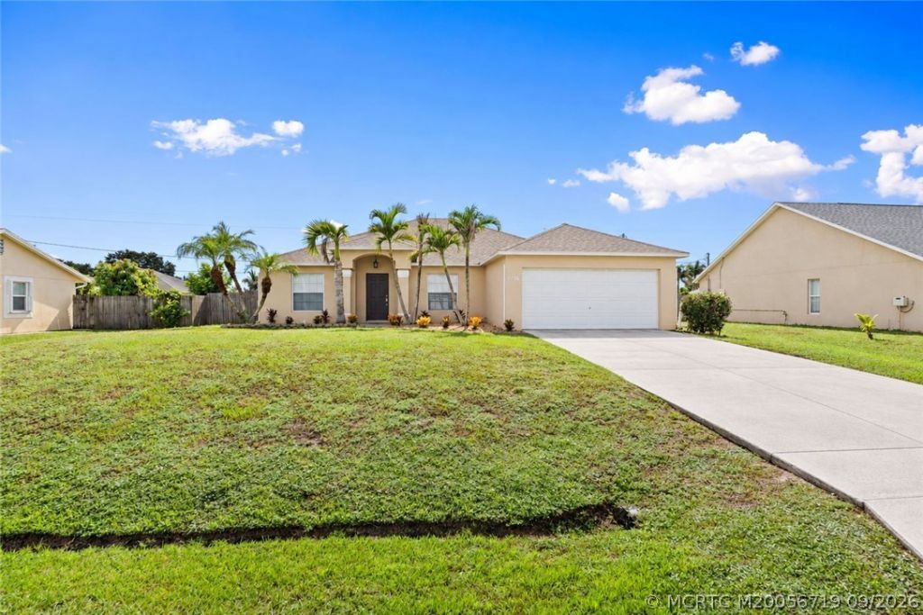 1726 SW Hampshire Lane, Port Saint Lucie, FL 34953 Photo