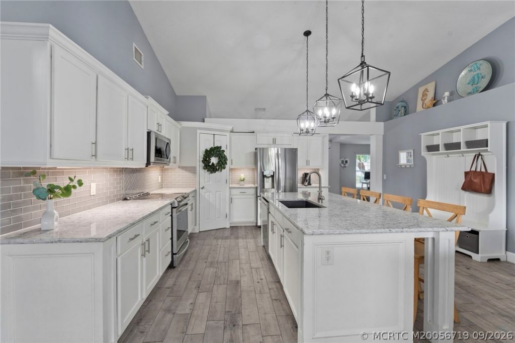 1726 SW Hampshire Lane, Port Saint Lucie, FL 34953 Photo