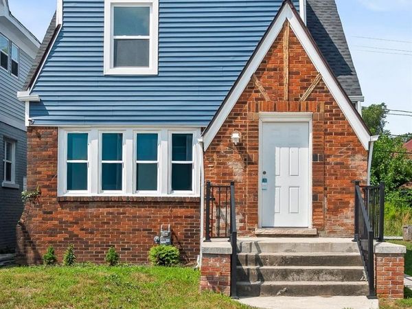 16217 Woodingham Drive, Detroit, Mi 48221