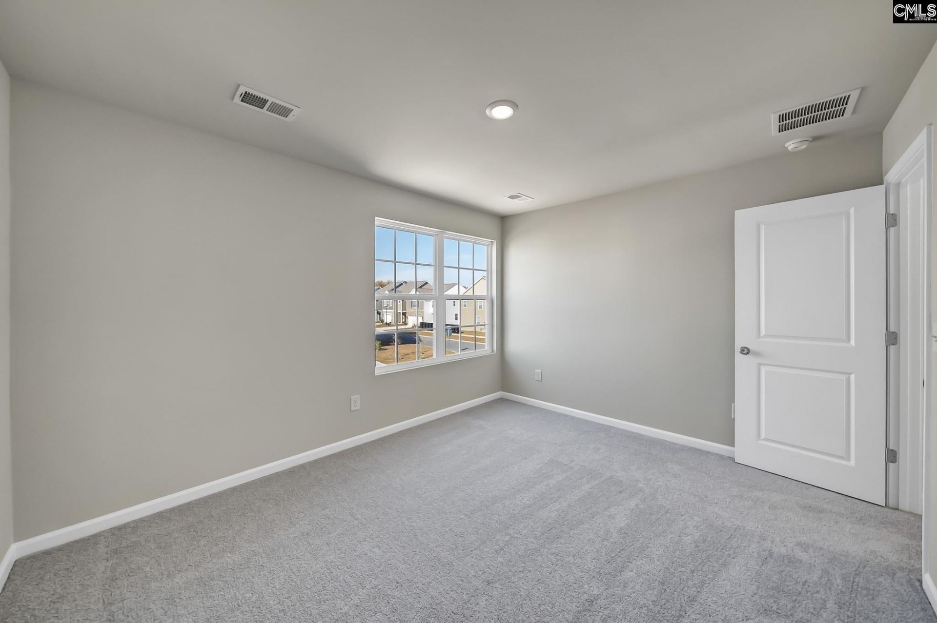 641 Richmond Road  Photo 18