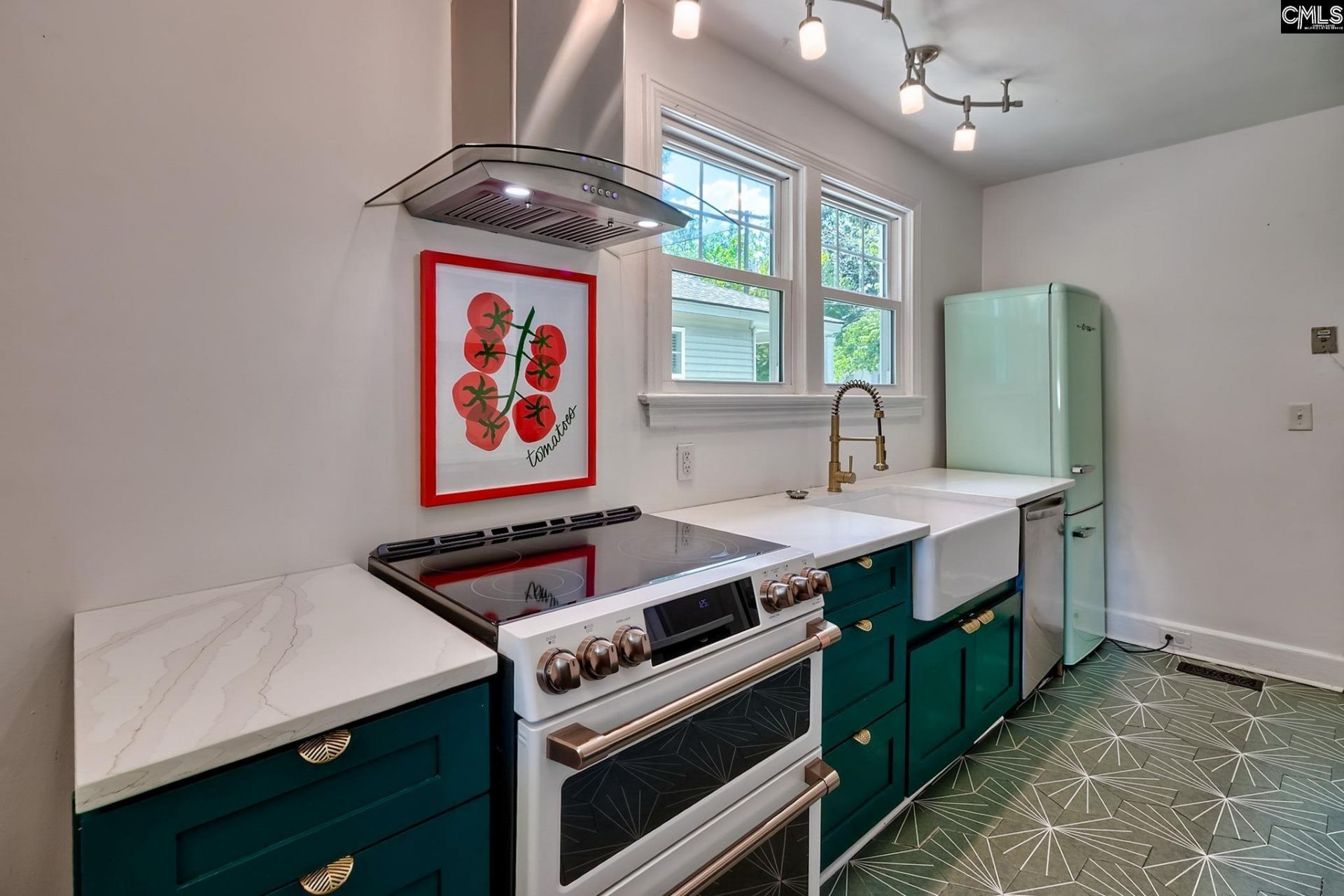 2735 Cypress Street Photo 20