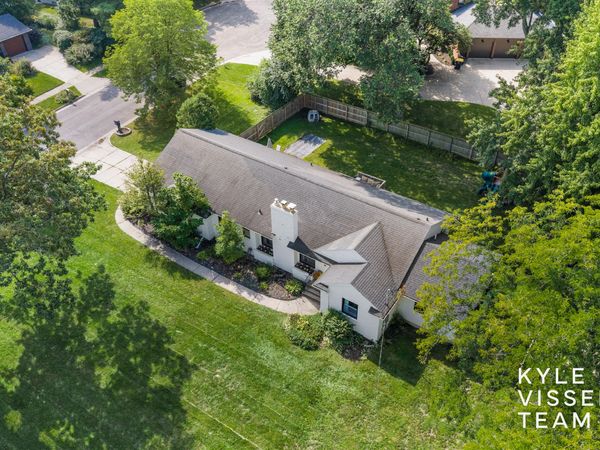 3030 Cascade Road SE, East Grand Rapids, MI 49506