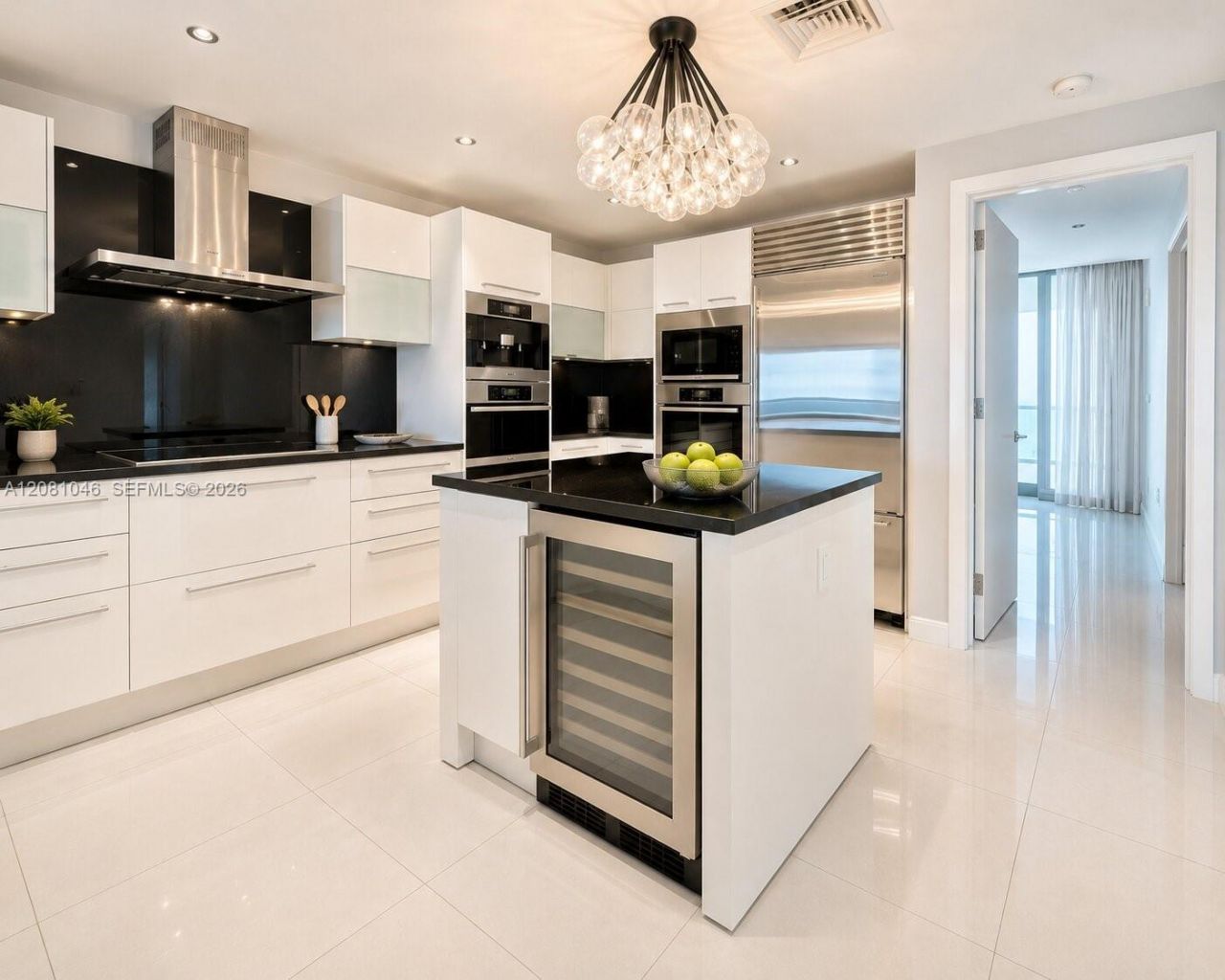 17121 Collins Ave , Unit 1905, Sunny Isles Beach, FL 33160 Photo