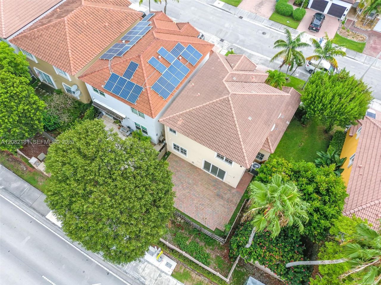 7670 NW 113th Path, Doral, FL 33178 Photo