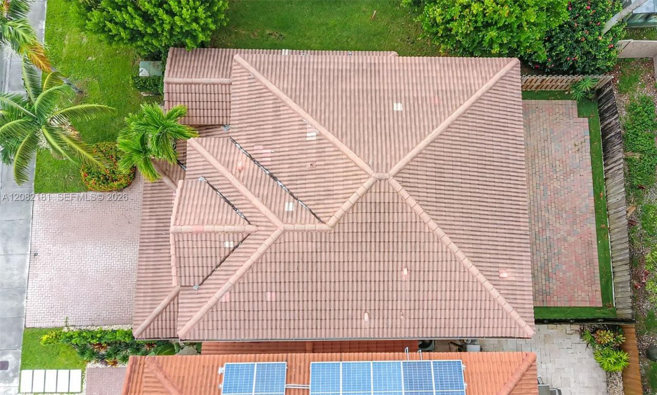 7670 NW 113th Path, Doral, FL 33178 Photo