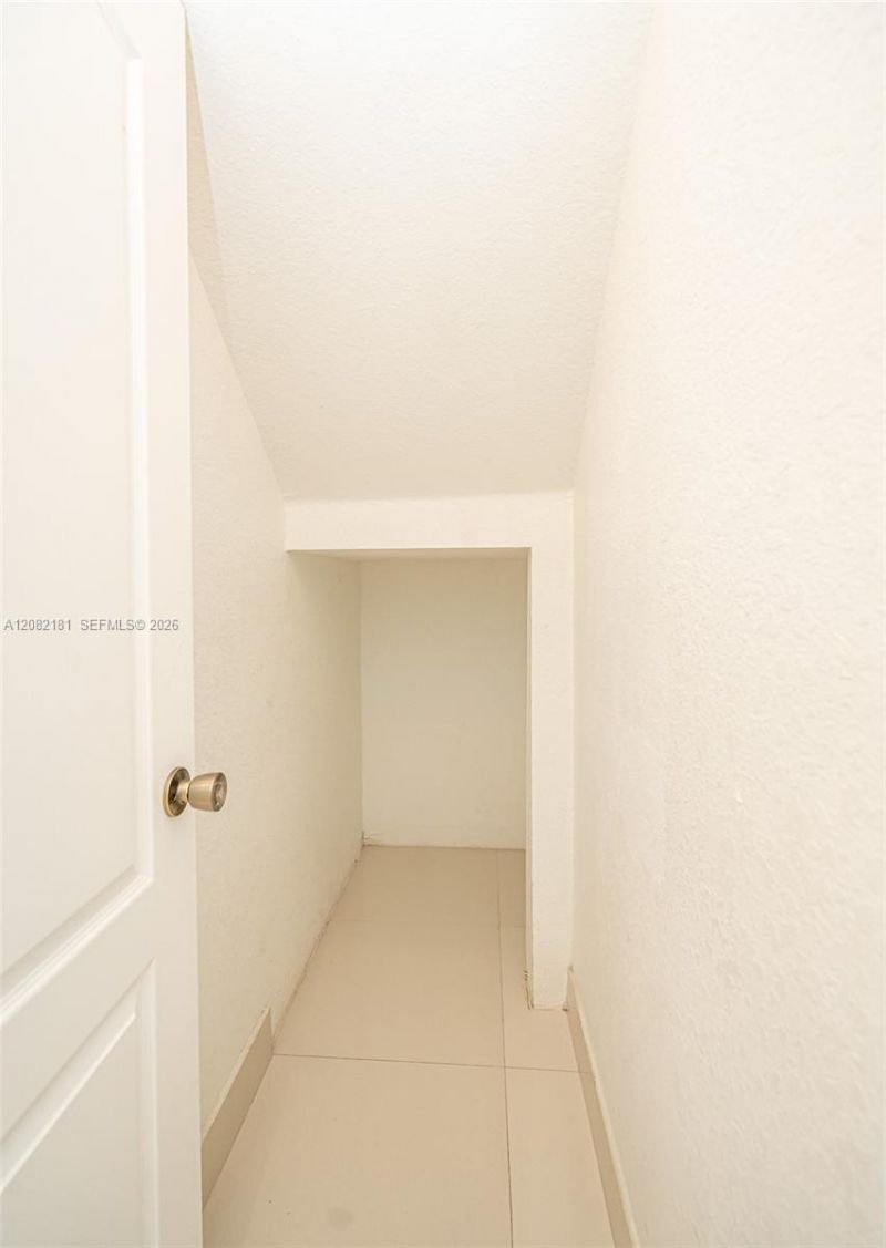 7670 NW 113th Path, Doral, FL 33178 Photo