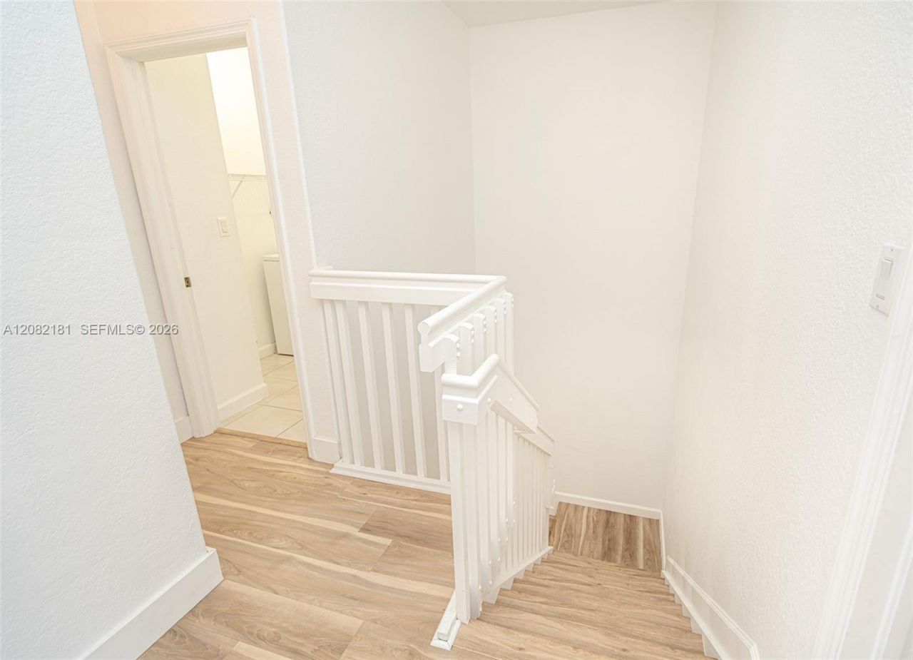 7670 NW 113th Path, Doral, FL 33178 Photo
