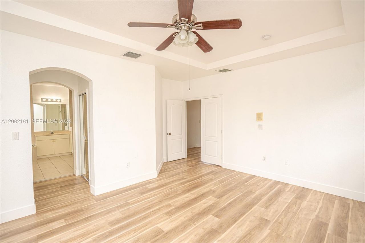 7670 NW 113th Path, Doral, FL 33178 Photo