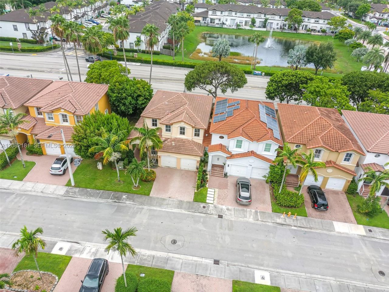 7670 NW 113th Path, Doral, FL 33178 Photo