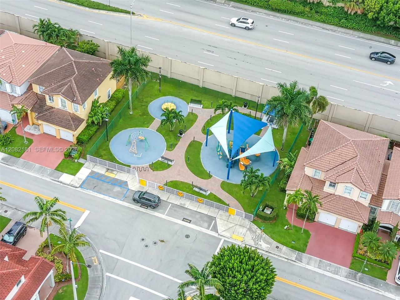 7670 NW 113th Path, Doral, FL 33178 Photo