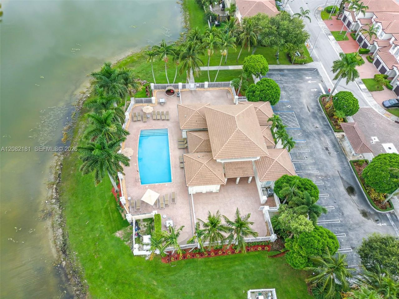 7670 NW 113th Path, Doral, FL 33178 Photo
