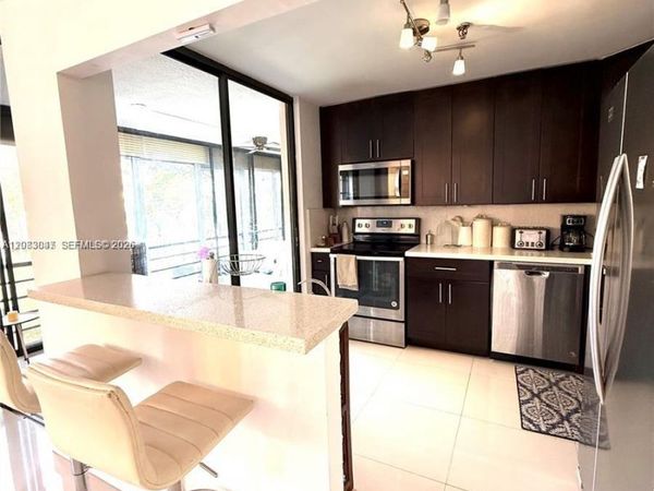 671 NE 195th St , Unit 227-E, Miami, FL 33179