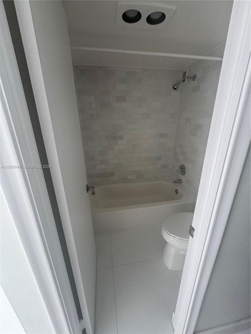 625 Biltmore Way , Unit 1103, Coral Gables, FL 33134 Photo
