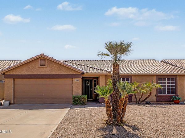 2339 E SAN TAN Drive, Gilbert, AZ 85296