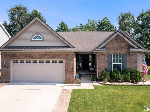 9448 Olde Hickory Lane, Newport, MI 48166