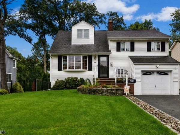 299 Stoughton Ave, Cranford, NJ 07016