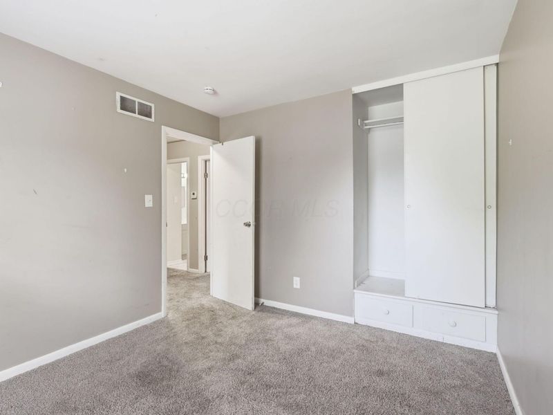4302 Sibley Avenue, Columbus, OH 43227 Photo 26