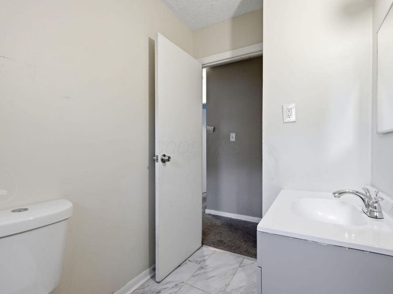 4302 Sibley Avenue, Columbus, OH 43227 Photo 33
